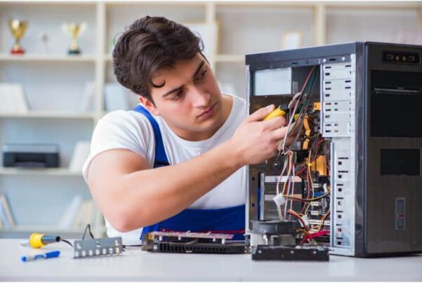 TÉCNICO EM INFORMÁTICA